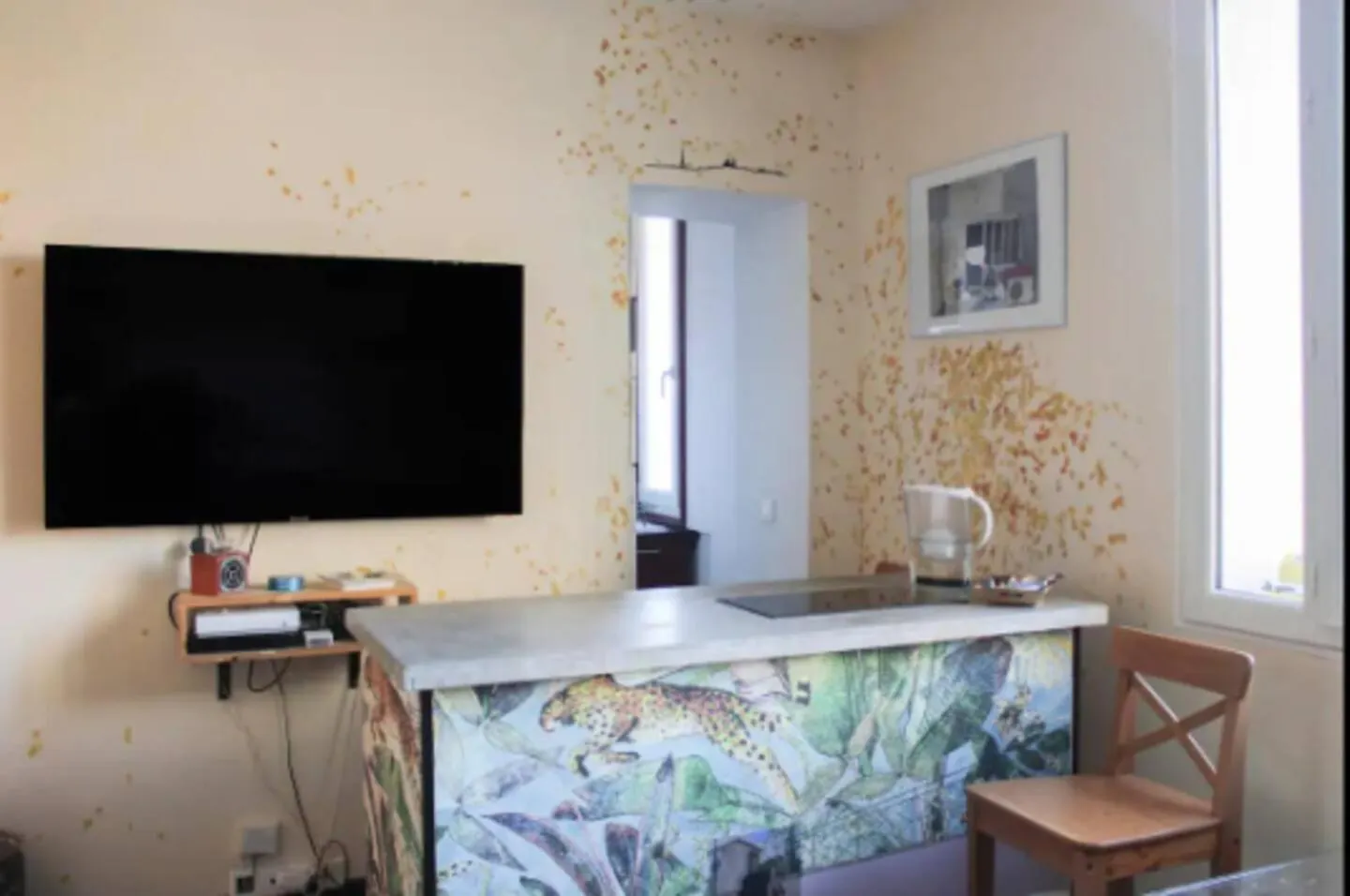 Appartement Deux Pieces Lumineux Et Sans Vis A Vis Paris France