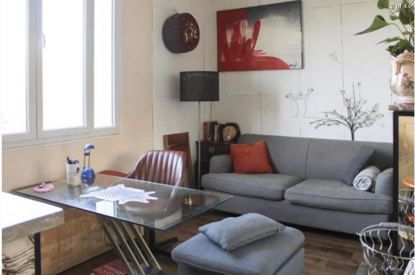 Appartement Deux Pieces Lumineux Et Sans Vis A Vis Paris 0*,  France